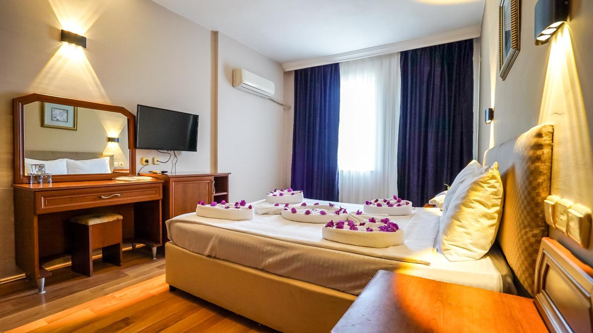 Nex Royal Beach Otel