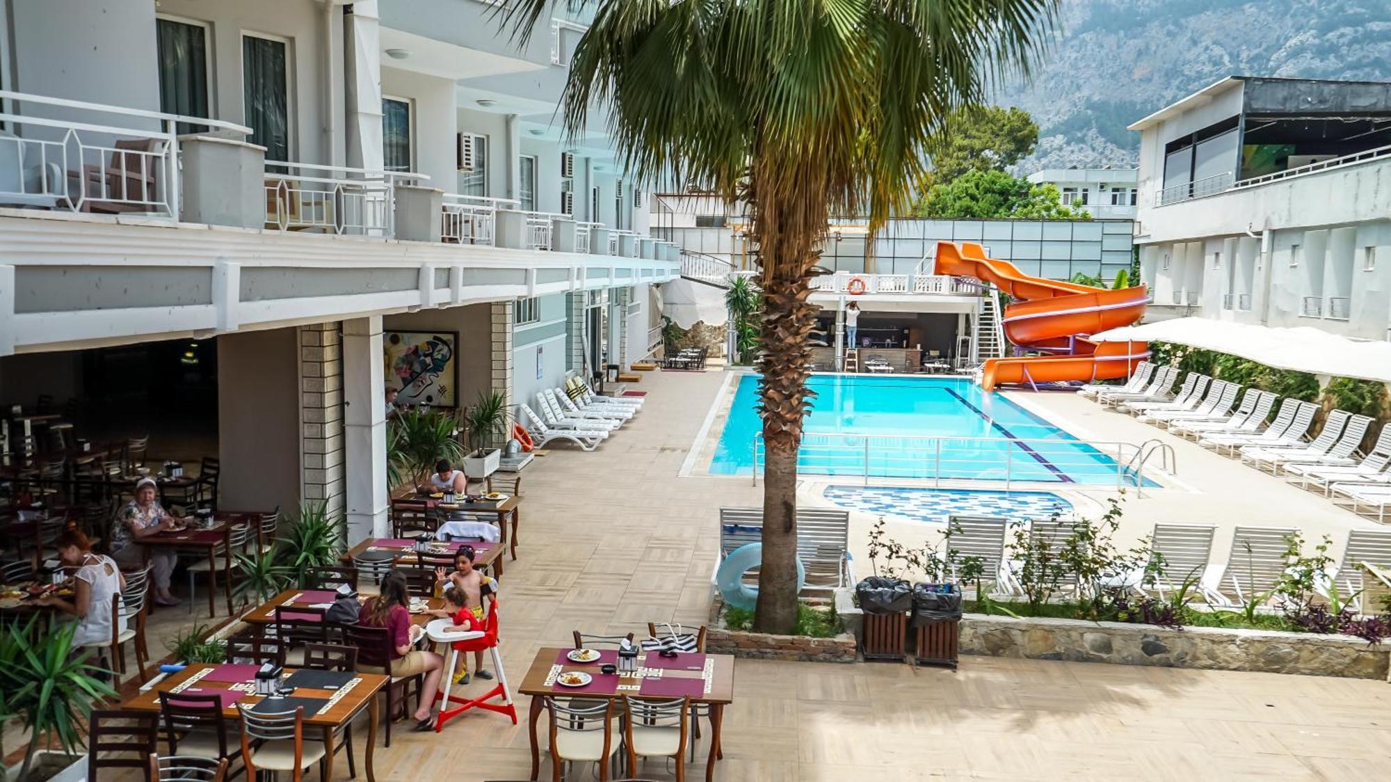Nex Royal Beach Otel